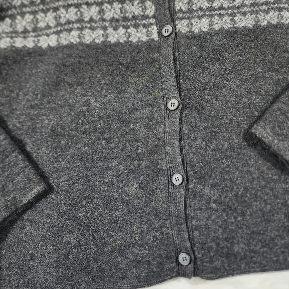 Vtg. Evan Picone 100% Wool neutral gray Fair Isle/Nordic print Knit jacket Sz M - Picture 9 of 10